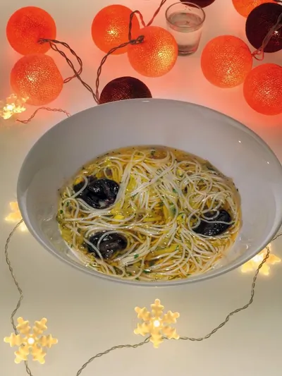 Похмельный суп с лапшой и пореем