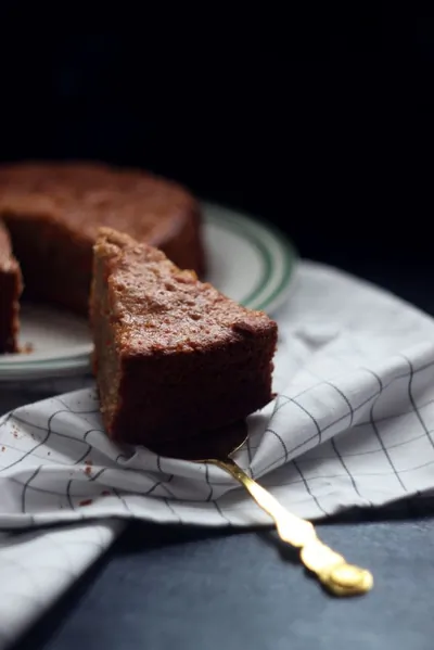 Пряный бананово-морковный пирог