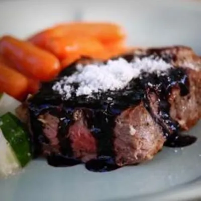 Филе миньон в бальзамической глазури