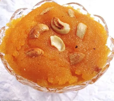 Пряная манная каша с шафраном и кешью