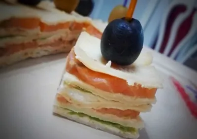 Блинные канапе