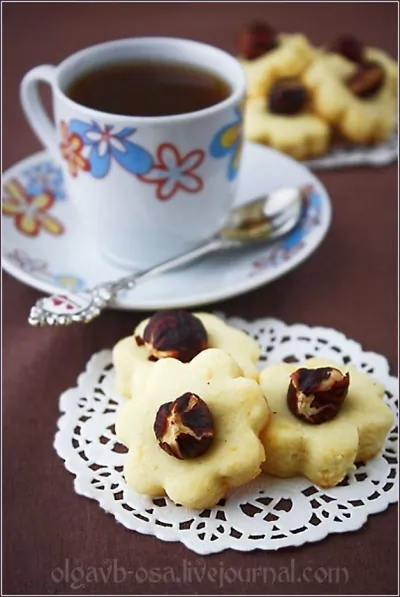 Лимонное печенье с фундуком