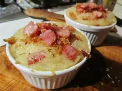 Картофельная запеканка с беконом