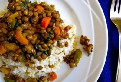 Чечевица с овощами
