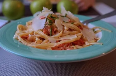 Розовые лингвини