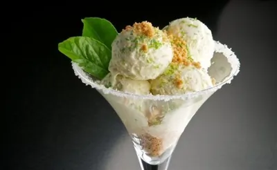 Мороженое «Лаймовый чизкейк»