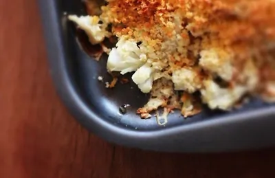 Цветная капуста в чесночных сухарях