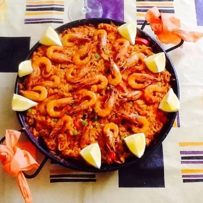 Валенсийская паэлья с морепродуктами