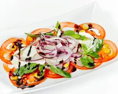 Карпаччо «Капрезе» с моцареллой Unagrande
