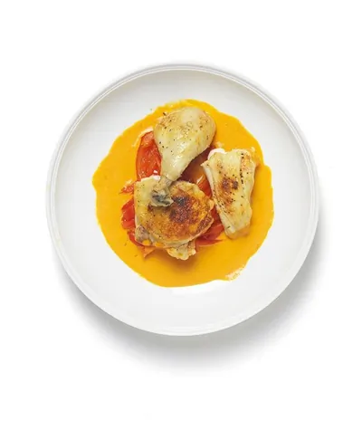 Курица со сладким перцем и копченой паприкой