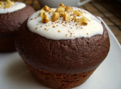 Сметанный шоколадный кекс в микроволновке