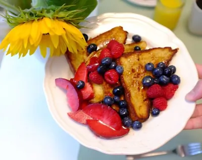 Французские тосты с ягодами