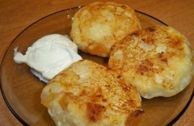 Сырники со сливочным маслом