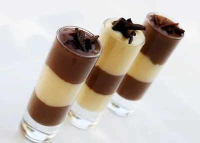 Шоколадно-ванильный пудинг