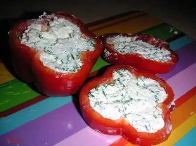 Перец, фаршированный творогом