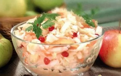 Капуста, маринованная с яблоками