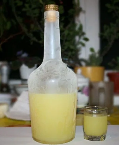 Лимончелло (лимонный ликер)