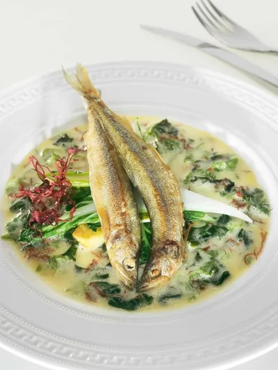 Корюшка с морскими водорослями