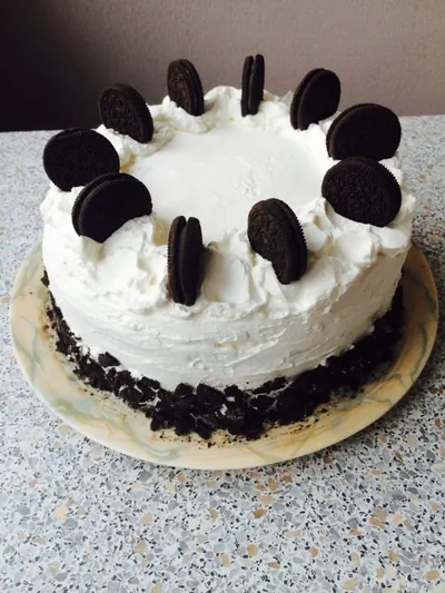 Шоколадный торт со сметанным кремом