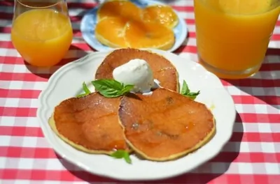 Творожные блинчики с изюмом