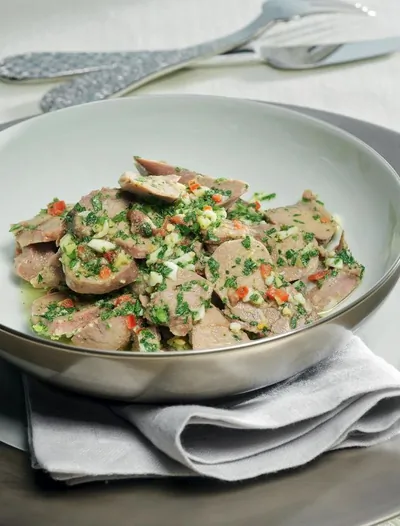 Салат из языка ягненка