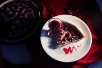 Вишневый пирог с заварным кремом