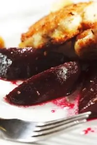 Печеная свекла в бальзамической глазури и апельсиновой цедре