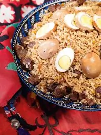 Плов с яйцом