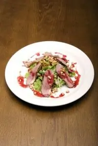 Клубнично-медовая салатная заправка