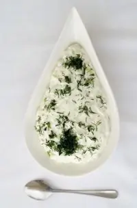 Йогуртовый соус с укропом