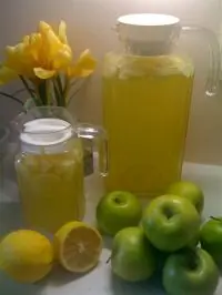 Напиток яблочный с лимоном