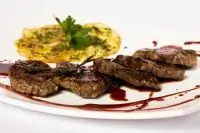 Вишневый соус к мясу на гриле