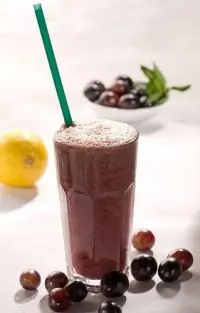 Освежающая виноградная содовая