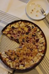 Черешнево-вишневый пирог