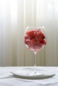 Арбузные кубики в Кампари