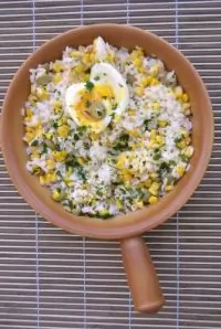 Летний плов с кукурузой и мятой