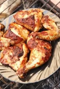 Курица на гриле в соусе из инжира