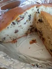 Кекс с изюмом на кефире