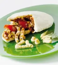 Ливанский рулет из мусаки