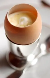 Яйцо с кленовым сиропом и хересным уксусом