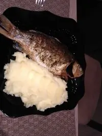 Караси в сметане