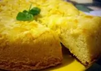 Бисквит с айвой