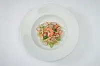 Салат из капусты с креветками