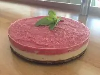 Клубничный кешьюшейк