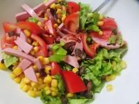 Салат с ветчиной и грибами