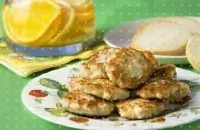 Куриные оладьи с луком