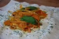 Овощная шаурма с чесночным соусом