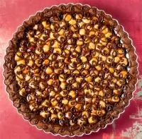 Шоколадно-карамельно-ореховый тарт