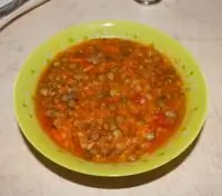 Чечевичный суп с томатами