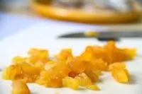 Кокосовая манная каша с ананасовыми цукатами